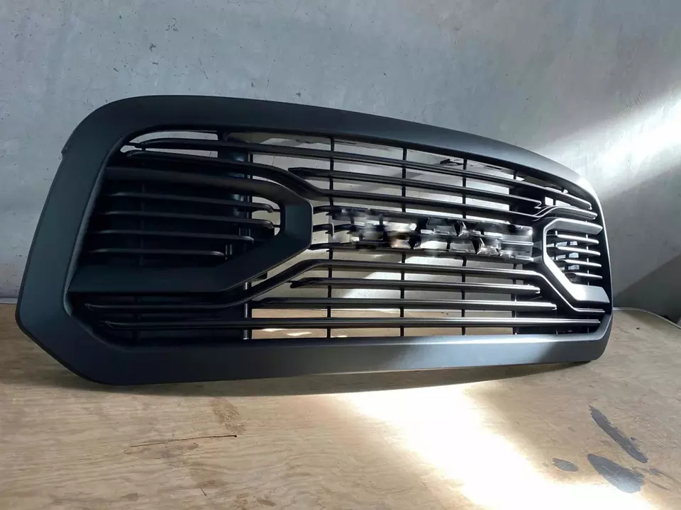 Car Body System Car Grille For Ram 1500 2013-2018