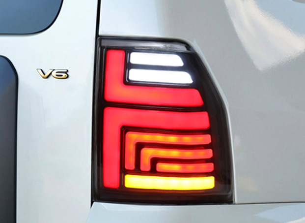 HW 4X4 Offorad Car Accessories LED Tail Lamp Rear Lights For Pajero 2009-2021