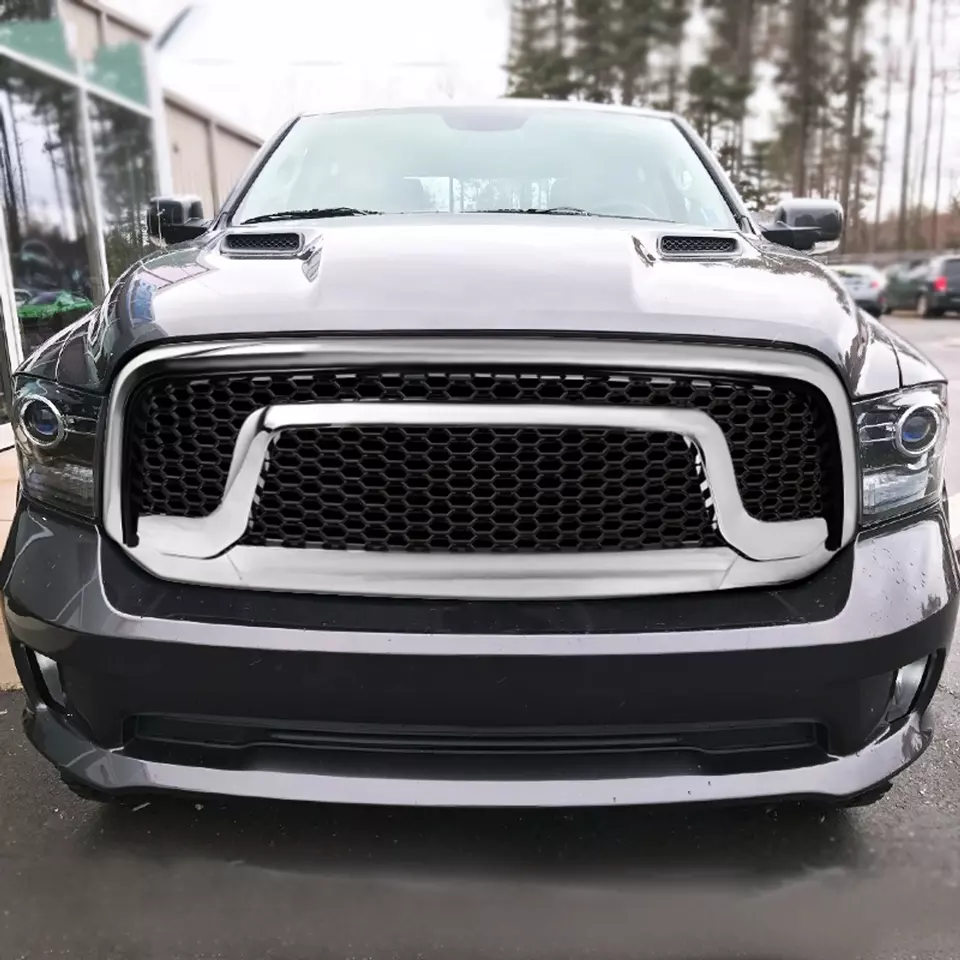 Exterior Accessories ABS Rebel Style Honeycomb Chrome Trim + Glossy Black Mesh Bumper Grille for Ram 1500 2013-2018